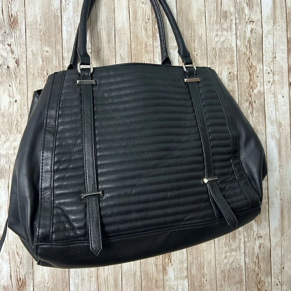 Vintage Steve Madden Y2K large bowler polyurethane purse handbag oversized